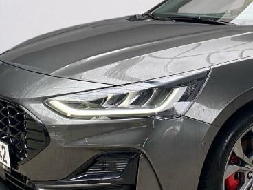 SPOTICAR Ford Focus Lim. St-line Gebraucht - Kleinwagen Benzin Grau - Husum - 1201274477_5