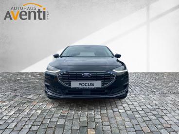 SPOTICAR Ford Focus Titanium *shz*led*pdc*navi*key-less-go* Gebraucht - Kleinwagen Benzin Schwarz - Bamberg - 1201275544_3