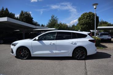 SPOTICAR Ford Focus St 2.3 Ecoboost X Led/sitzhzg./navi/lm Gebraucht - Kleinwagen Benzin Weiß - Wangen Im Allgäu - 1201338954_4