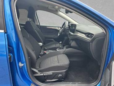 SPOTICAR Ford Focus Flieszheck 1.0 Ecoboost Start-stopp-system Titanium Gebraucht - Kleinwagen Benzin Blau - Regensburg - 1201338964_3