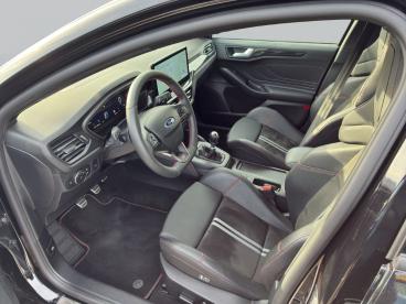 SPOTICAR Ford Focus Turnier 2.3 Ecoboost S&s St X Gebraucht - Kleinwagen Benzin Schwarz - Bingen - 1201339329_5