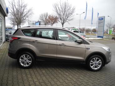 SPOTICAR Ford Kuga 1.5 Titanium - Wr, Park-ass., Winter-pak. Gebraucht - Suv Benzin  - Arnstadt - 1201236239_5