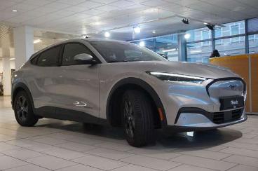 SPOTICAR Ford Mustang Navi/led/kamera/leder/shz/dab+ Gebraucht - Coupé-cabrio Elektro Silber - Schöningen - 1201213003_5