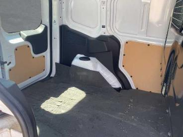 SPOTICAR Ford Transit Courier Gebraucht -  Diesel Weiß - Regensburg - 1201297395_5