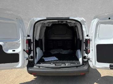 SPOTICAR Ford Transit Courier Gebraucht -  Diesel Weiß - Regensburg - 1201332469_4