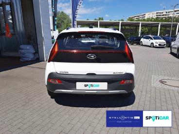 SPOTICAR Hyundai Bayon Intro Edition Mild-hybrid Winter-paket Sr+ Intro E Gebraucht - Suv Hybrid Weiß - Berlin - 1201353415_5