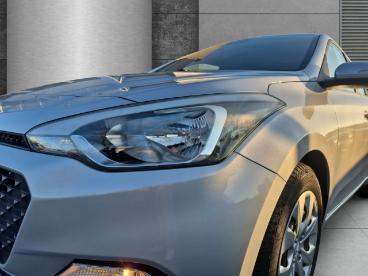 SPOTICAR Hyundai I20 Classic 1.2 Klima El.sp Spieg. Beheizbar Teilb.ruc Gebraucht - Kleinwagen Benzin Silber - Heide - 1201217120_4