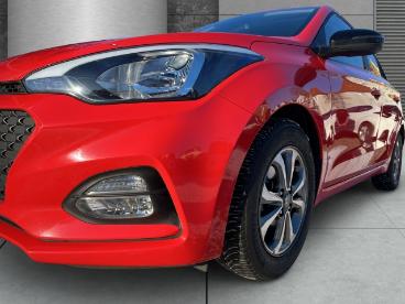 SPOTICAR Hyundai I20 Advantage Apple Carplay Android Auto Allwetter Dab Gebraucht - Kleinwagen Benzin  - Lübeck - 1201223720_4