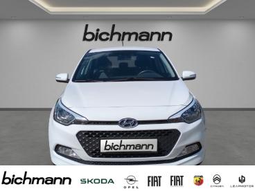 SPOTICAR Hyundai I20 Trend Nav Bt Pdc Shz Lhz Alu Usb Gebraucht - Kleinwagen Benzin Weiß - Menden - 1201261392_2