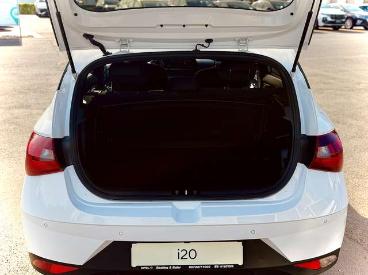 SPOTICAR Hyundai I20 Connect Gebraucht - Kleinwagen Benzin Weiß - Geisenheim - 1201271667_5