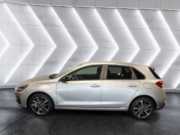 SPOTICAR Hyundai I30 1.0 T-gdi ´´edition 30+´´ Navi Ruckfahrkamera Sitz Gebraucht - Kleinwagen Benzin  - Bietigheim-bissingen - 1201014197_3