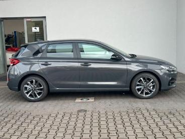SPOTICAR Hyundai I30 Advantage 1.0 T-gdi Sh/pdc Gebraucht - Kleinwagen Benzin  - Heidelberg - 1201060243_3
