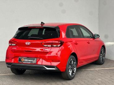 SPOTICAR Hyundai I30 Advantage 1.0 T-gdi 100ps Navi/shz/kamera Gebraucht - Kleinwagen Benzin  - Heidelberg - 1201060247_2