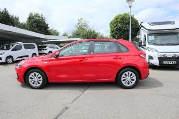 SPOTICAR Hyundai I30 1.5 Pure Klima/mf-lenkrad/tempomat/bluetooth Gebraucht - Kleinwagen Benzin  - Wangen Im Allgäu - 1201165529_4