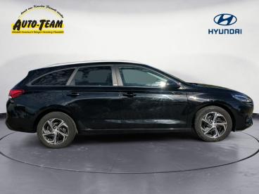 SPOTICAR Hyundai I30 Kombi 1.5 48v-hybrid Parkpilot V + H Gebraucht - Kleinwagen Benzin  - Ammerbuch - 1201188798_5