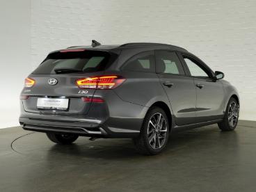 SPOTICAR Hyundai I30 Cw Facelift T-gdi Advantage Plus Dct+voll Led+navi Gebraucht - Kleinwagen Benzin  - Coesfeld - 1201207328_3