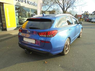 SPOTICAR Hyundai I30 Passion+sitzhzg.+ahk+eph Gebraucht - Kleinwagen Benzin Blau - Lehrte - 1201271981_4