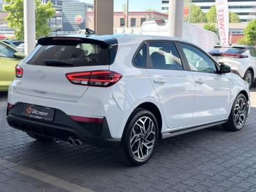 SPOTICAR Hyundai I30 N Line My26 1.6 T Dct Panorama! Gebraucht - Kleinwagen Benzin Weiß - Heidelberg - 1201275340_4
