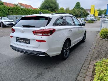 SPOTICAR Hyundai I30 Kombi 1.0 T-gdi Dct Advantage Gebraucht - Kleinwagen Benzin Weiß - Espelkamp - 1201296832_4