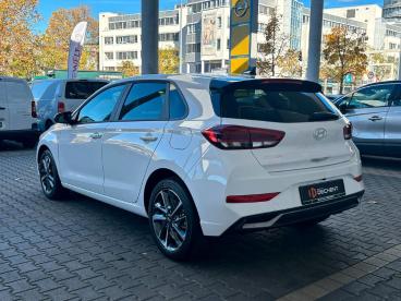 SPOTICAR Hyundai I30 Advantage Plus-paket Toterwinkel/navi! Gebraucht - Kleinwagen Benzin Weiß - Heidelberg - 1201307982_5