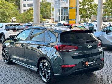SPOTICAR Hyundai I30 N-line Dct Navi/panorama/sitzpaket! Gebraucht - Kleinwagen Benzin Hellgrün - Heidelberg - 1201309541_5