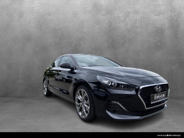 SPOTICAR Hyundai I30 Fastback 1.6 Crdi Premium (euro 6d-temp) Shz Gebraucht - Kleinwagen Diesel Schwarz - Stavenhagen - 1201322233_3