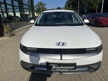 SPOTICAR Hyundai Ioniq 5 77,4 Kwh 4wd Uniq +assist.+relax Paket Gebraucht - Geländewagen Elektro Weiß - Espelkamp - 1201304190_3