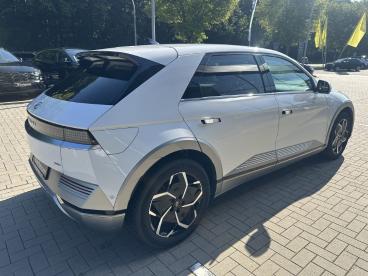 SPOTICAR Hyundai Ioniq 5 77,4 Kwh 4wd Uniq +assist.+relax Paket Gebraucht - Geländewagen Elektro Weiß - Espelkamp - 1201304190_5