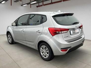 SPOTICAR Hyundai Ix20 1.6 Trend +allwetter+shz+ Gebraucht - Kleinwagen Benzin Silber - Rostock - 1201273678_4