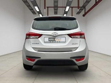 SPOTICAR Hyundai Ix20 1.6 Trend +allwetter+shz+ Gebraucht - Kleinwagen Benzin Silber - Rostock - 1201273678_5