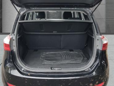 SPOTICAR Hyundai Ix20 Blue Space Plus 1.6 Navi Carplay Shz Lkrdhz Gebraucht - Kleinwagen Benzin Schwarz - Schleswig - 1201356632_5