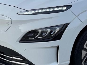 SPOTICAR Hyundai Kona Elektro E 204ps Prime *navi*head-up*krell*led* Gebraucht - Suv Elektro  - Freystadt - 1201204827_5