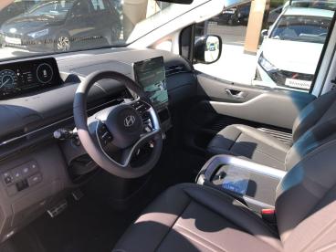 SPOTICAR Hyundai Staria Staria Vollhybrid 7-sitzer Signature 1.6 Turbo 2 Gebraucht - Mini-van Hybrid Weiß - Schongau - 1201282322_5