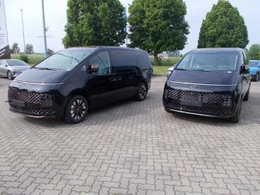 SPOTICAR Hyundai Staria Staria Gebraucht - Mini-van Diesel Schwarz - Halberstadt - 1201357716_2