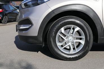 SPOTICAR Hyundai Tucson Top Deal Classic / Inspektion Neu / Gebraucht - Suv Benzin Weiß - Wangen Im Allgäu - 1201279282_3
