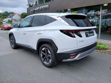 SPOTICAR Hyundai Tucson 1.6 T-gdi 48v-hybrid 2wd Dct Trend (nx4e) Gebraucht - Suv Benzin Weiß - Herford - 1201296716_3