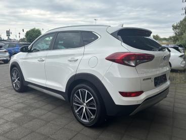 SPOTICAR Hyundai Tucson 1.6 Passion **automatik/navi/shz/kamera** Gebraucht - Suv Benzin Weiß - Greven - 1201315048_4