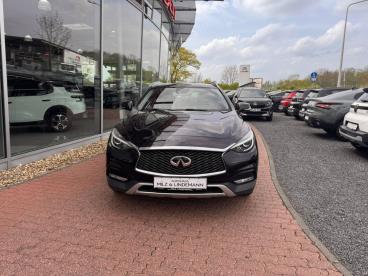 SPOTICAR Infiniti Infinity Qx30 Qx30 2.2d Premium Gebraucht - Geländewagen Diesel Schwarz - Düren - 1201269960_2