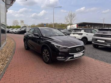 SPOTICAR Infiniti Infinity Qx30 Qx30 2.2d Premium Gebraucht - Geländewagen Diesel Schwarz - Düren - 1201269960_3