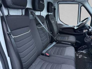 SPOTICAR Iveco Daily Daily Gebraucht - Nutzfahrzeug Diesel Weiß - Regensburg - 1201292858_3
