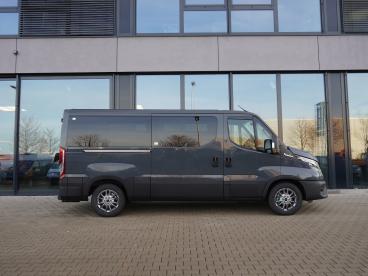 SPOTICAR Iveco Daily + Ahk 3,5 T Gebraucht - Nutzfahrzeug Diesel Grau - Jena - 1201351414_3