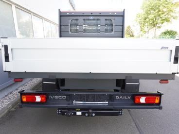 SPOTICAR Iveco Daily Daily Gebraucht - Nutzfahrzeug Diesel Weiß - Jena - 1201351585_4