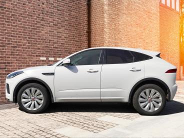 SPOTICAR Jaguar E-pace Se Gebraucht - Suv Benzin Weiß - Karlsruhe - 1201268396_3