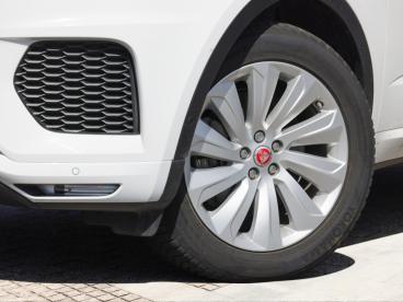 SPOTICAR Jaguar E-pace Se Gebraucht - Suv Benzin Weiß - Karlsruhe - 1201268396_5