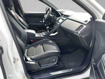 SPOTICAR Jaguar E-pace D150 R-dynamic Gebraucht - Suv Diesel Weiß - Regensburg - 1201281683_3