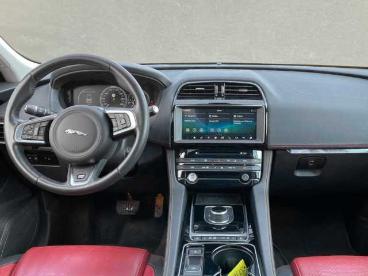SPOTICAR Jaguar F-pace 30d Awd R-sport Gebraucht - Suv Diesel Schwarz - Regensburg - 1201281661_4