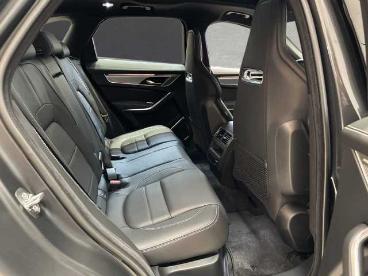SPOTICAR Jaguar F-pace D200 Awd R-dynamic Se Gebraucht - Suv Diesel Grau - Regensburg - 1201281665_5