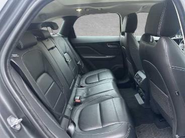 SPOTICAR Jaguar F-pace Diesel 30d Awd R-sport Gebraucht - Suv Diesel Weiß - Regensburg - 1201281715_5