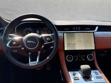 SPOTICAR Jaguar F-pace Diesel D300 Awd R-dynamic Se Gebraucht - Suv Diesel Schwarz - Regensburg - 1201307979_4