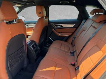 SPOTICAR Jaguar F-pace Diesel D300 Awd R-dynamic Se Gebraucht - Suv Diesel Schwarz - Regensburg - 1201307979_5